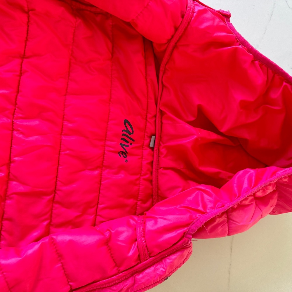 Alive Jacket - Picture 2 of 5